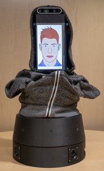 Kiosque M: Robots sociaux d'assistance pour les télésoins