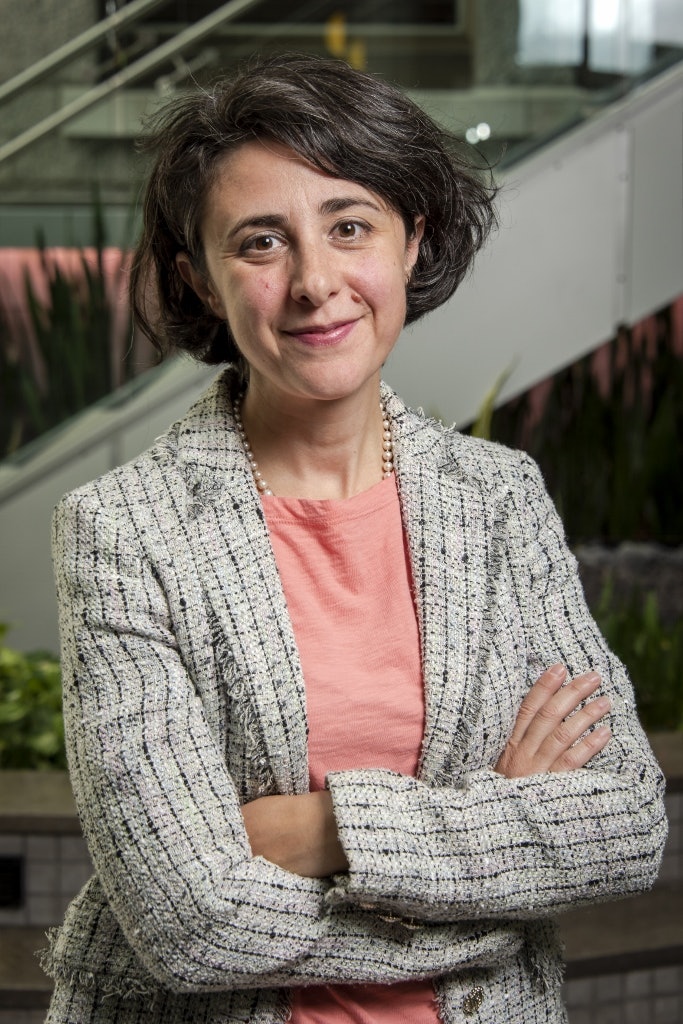 Dr. Roberta La Piana, MD, PhD